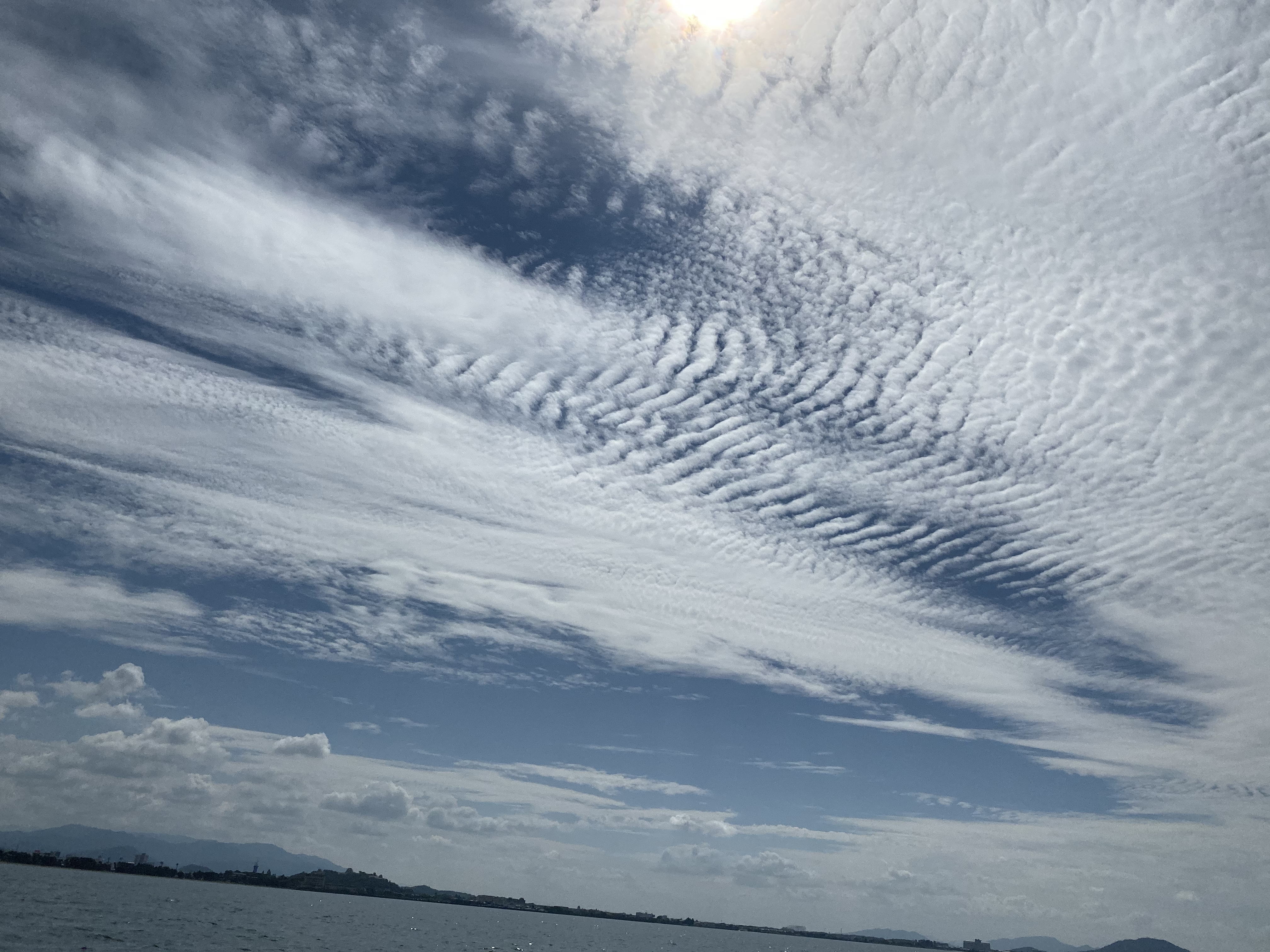 10月の秋の空 ロボットやサッカーや日常のブログ 10月の秋の空 ロボットやサッカーや日常のブログ